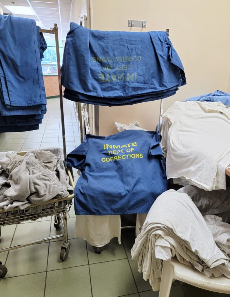 Surf's up is the best coin laundry Kingston offers